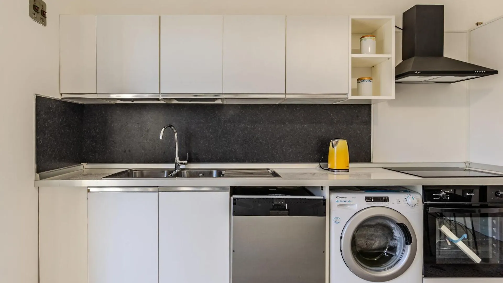 Apartment Betulla-2 By Interhome Дервио