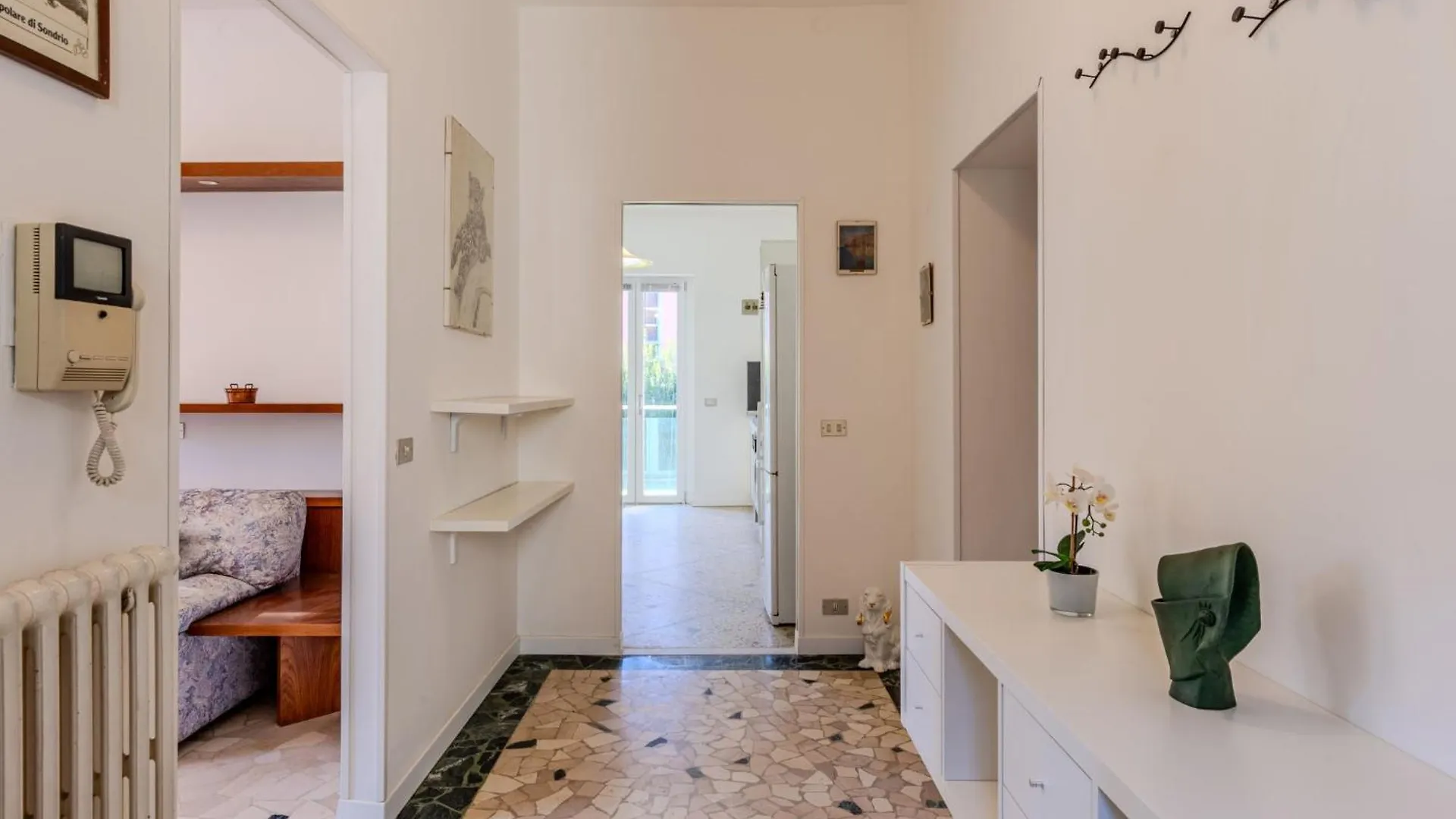 Apartment Betulla-2 By Interhome Дервио